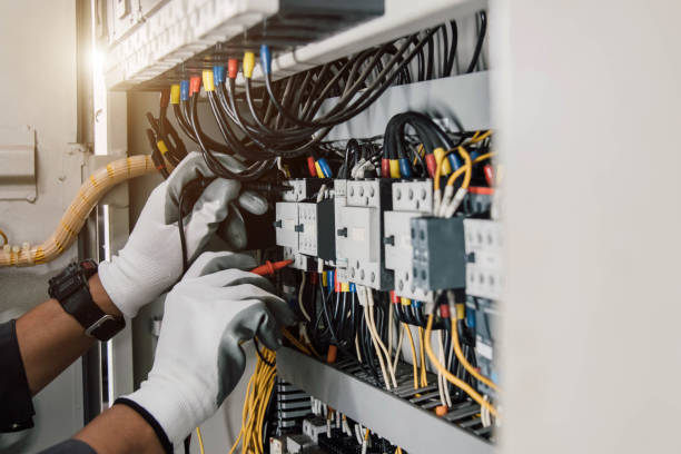 Best Circuit Breaker Repair  in Eldora, IA